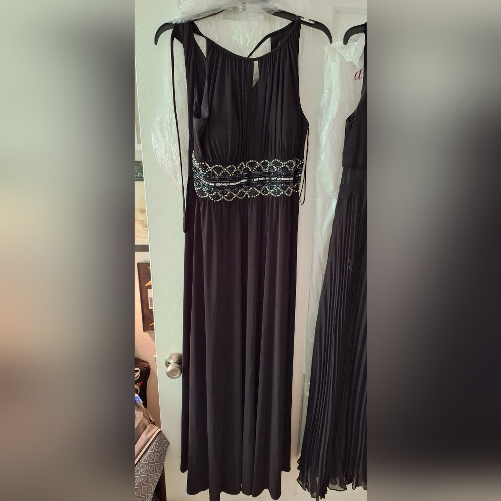 Elegant Black Evening Dress